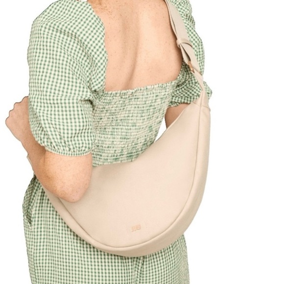 NWT! July x FabFitFun Everyday Crescent Purse Shoulder Bag in Taupe - Picture 4 of 11